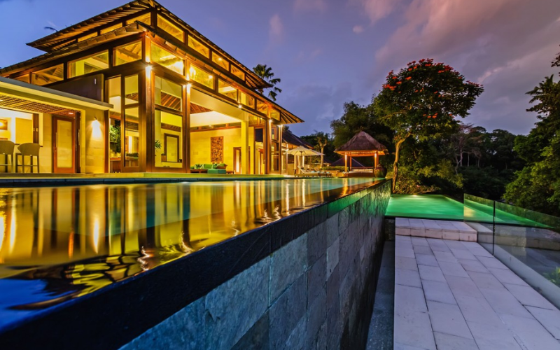 Property Agent in Bali